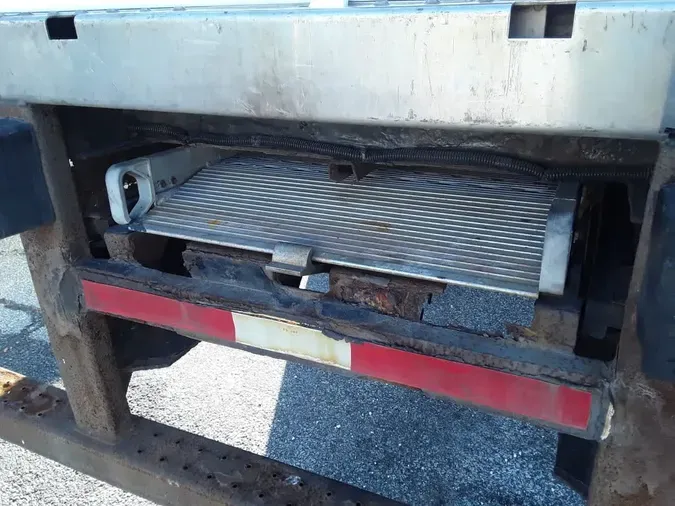 2021 FREIGHTLINER/MERCEDES M2 106