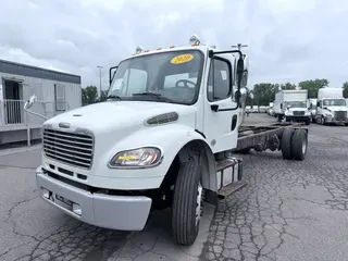 2020 FREIGHTLINER/MERCEDES M2 106