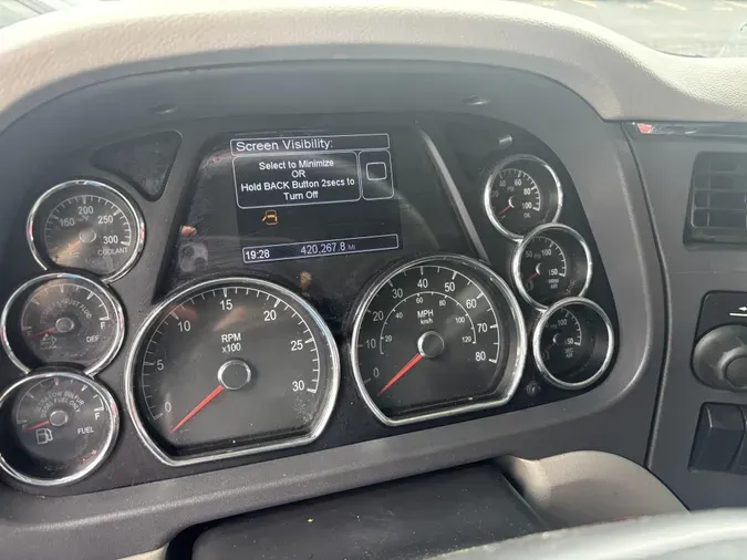 2022 Peterbilt 579