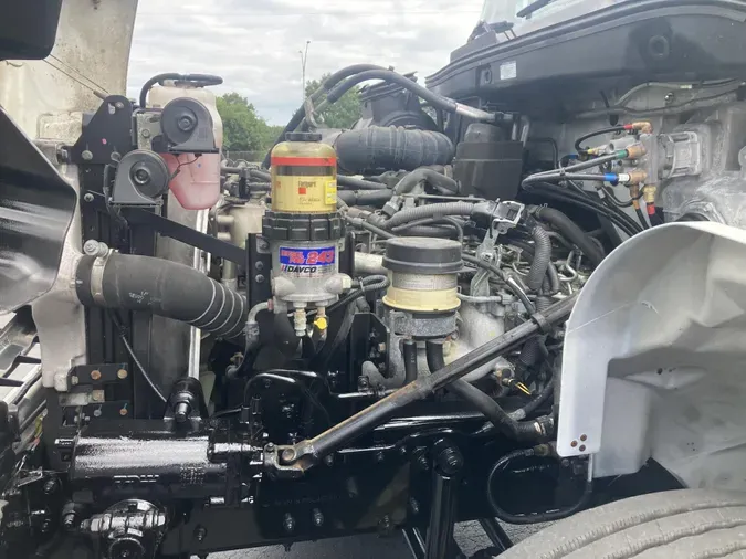 2020 Hino 268A