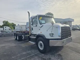 2016 FREIGHTLINER/MERCEDES 114SD