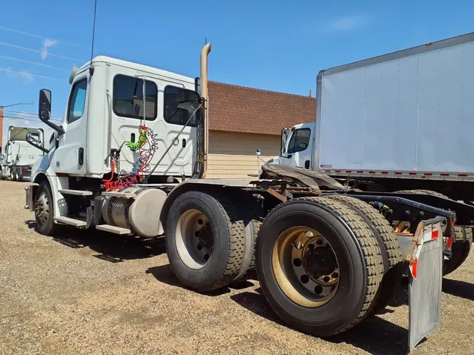 2019 FREIGHTLINER NEW CASCADIA PX12664