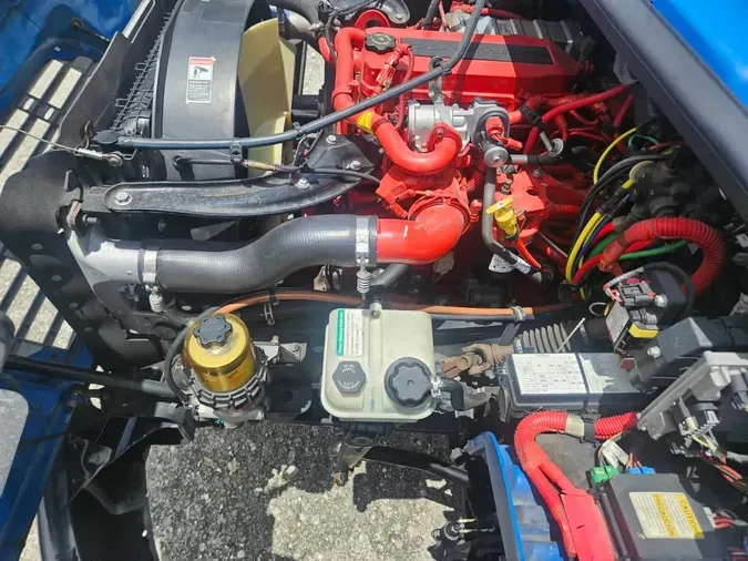 2019 FREIGHTLINER M2 106