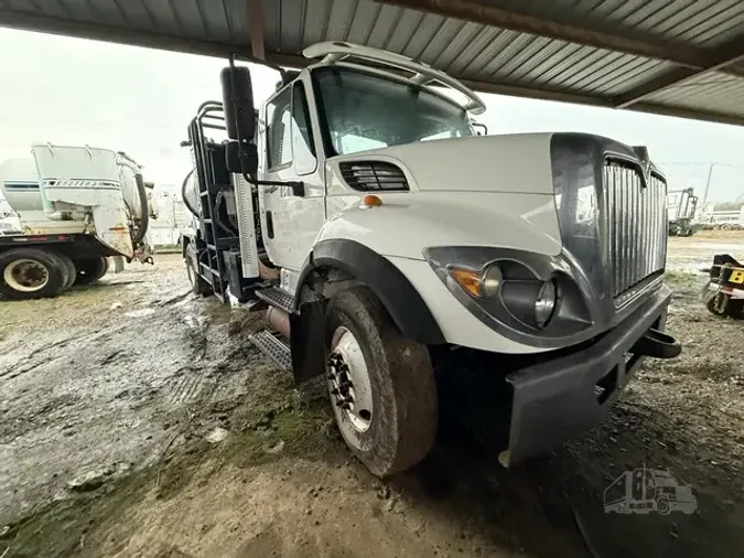 2014 INTERNATIONAL WORKSTAR 7400