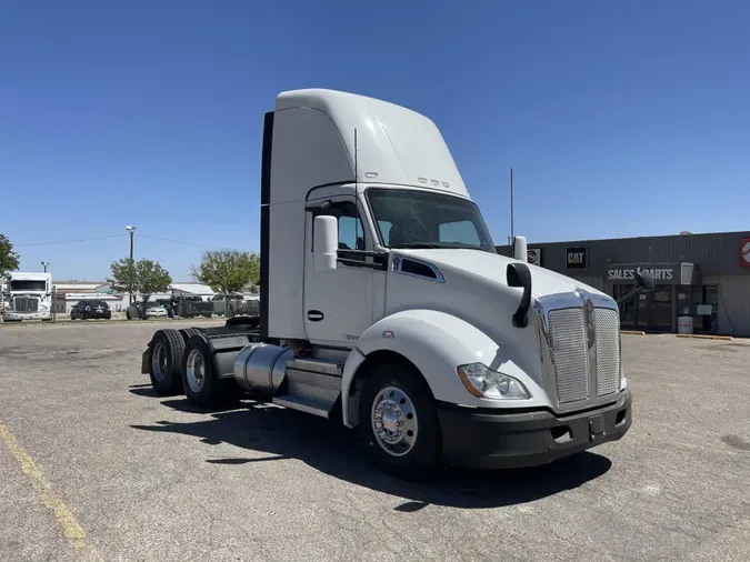 2021 Kenworth T680