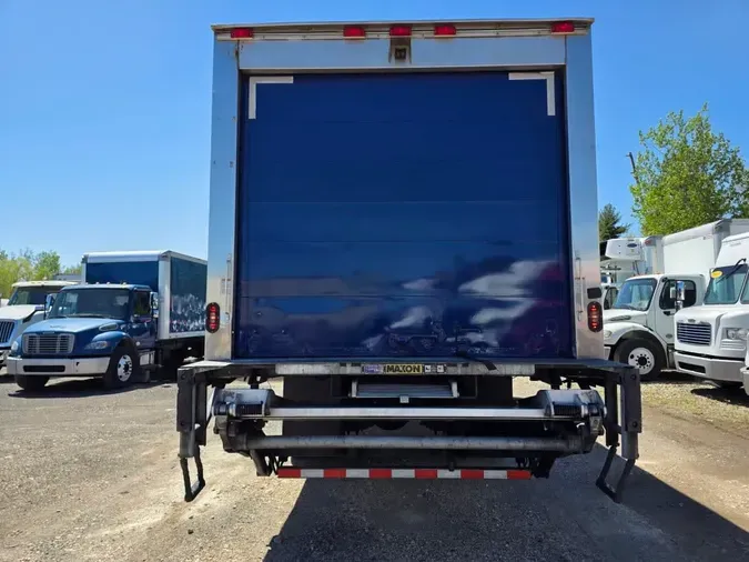 2018 FREIGHTLINER/MERCEDES M2 106