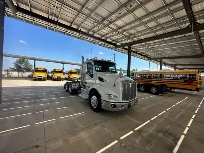 2019 Peterbilt 579