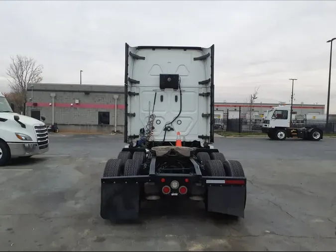 2020 FREIGHTLINER/MERCEDES NEW CASCADIA PX12664
