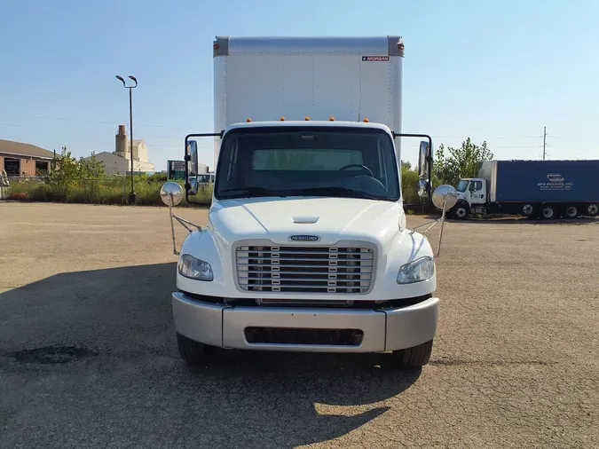 2017 FREIGHTLINER/MERCEDES M2 106