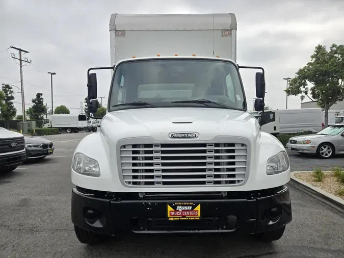 2018 Freightliner Business Class M2 106