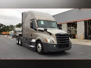 2022 Freightliner Cascadia 126