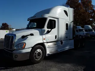 2016 Freightliner CASCADIA 125