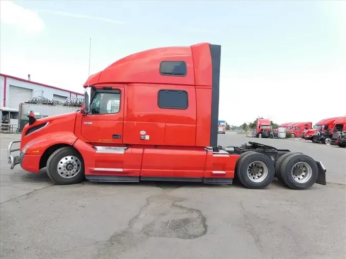 2020 VOLVO VNL64T860