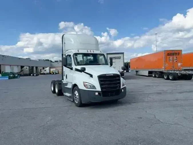 2019 Freightliner Cascadia8c8a75fd1fdda64e0debd5825d97ca1d