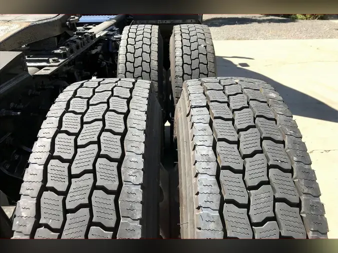 2021 INT LT625 6x4