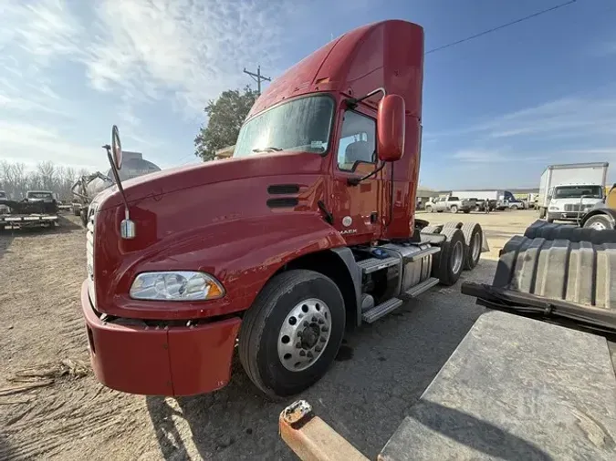 2017 MACK PINNACLE CXU6138c8d5c6567a7961af004c38896269db4