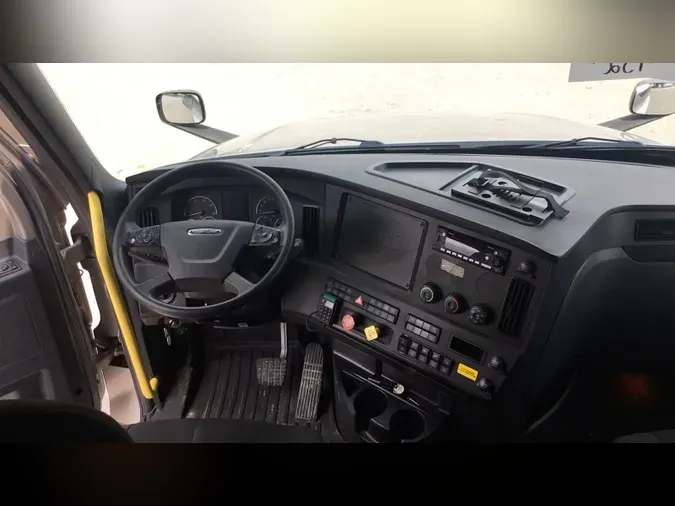 2024 Freightliner Cascadia
