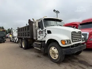 2003 MACK GRANITE CV713