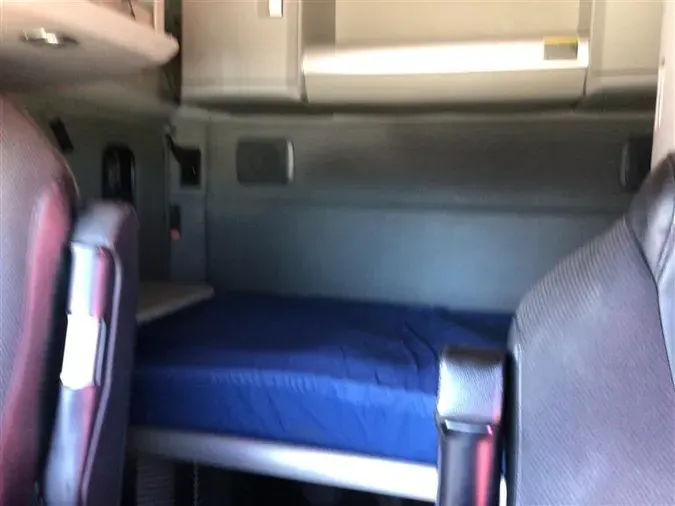 2021 KENWORTH T6808c9078644655a8652900e0b48a7e9f8b