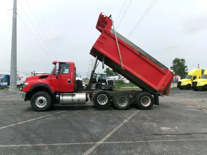 2016 International 7600