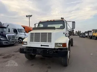 1992 INTERNATIONAL 4900