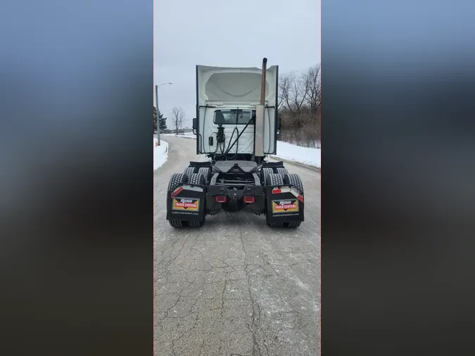 2021 International LT625