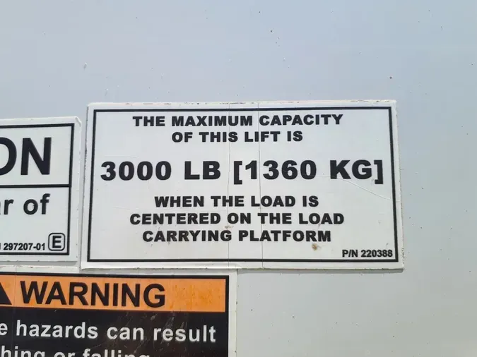 2019 FREIGHTLINER M2 106