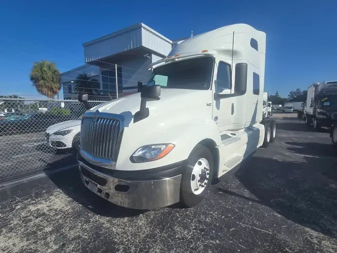 2020 NAVISTAR INTERNATIONAL LT625 SLPR CAB