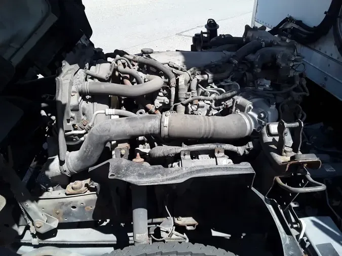 2019 ISUZU NPR