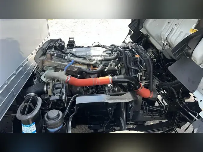 2023 ISUZU NPR-XD
