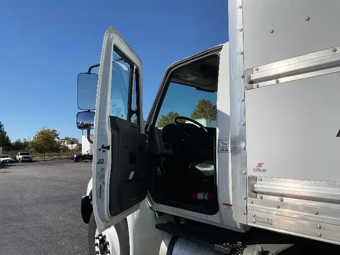 2019 International 4300