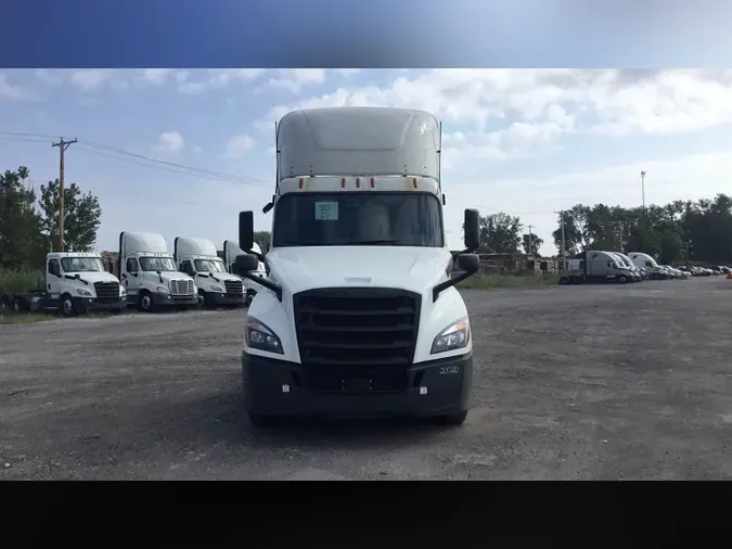 2020 Freightliner Cascadia 1268cbc04c963e2ce53b995c2e735de268e