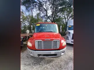 2020 FREIGHTLINER/MERCEDES M2 106