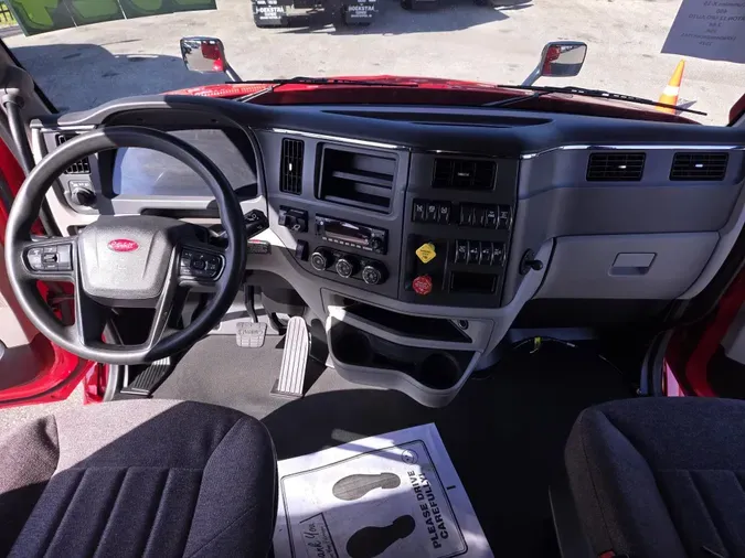 2024 Peterbilt 579