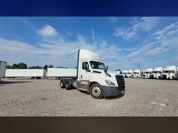 2019 Freightliner Cascadia 1268cbf5abc3eedb6c86d6e3d824e5b71e9