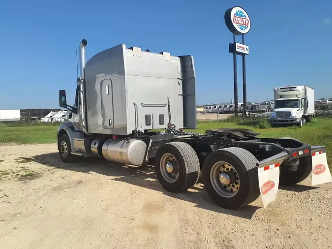 2021 PETERBILT 579