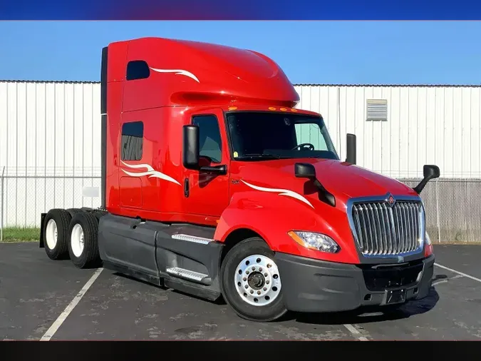 2023 INT LT625 6X48cc0a57405ee21ae29792d8f96ef4f0c