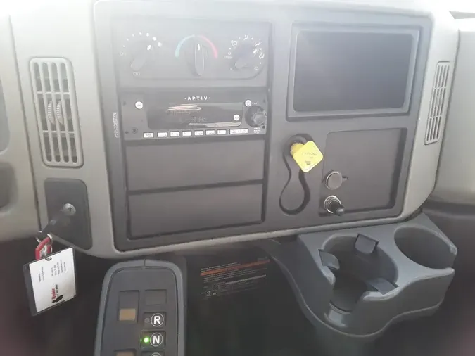 2017 NAVISTAR INTERNATIONAL 4300