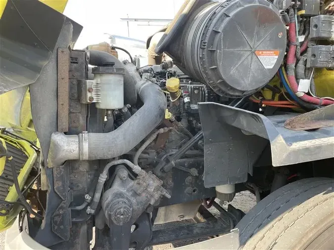 2018 INTERNATIONAL RH613