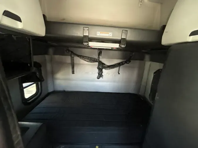 2019 FREIGHTLINER NEW CASCADIA PX12664