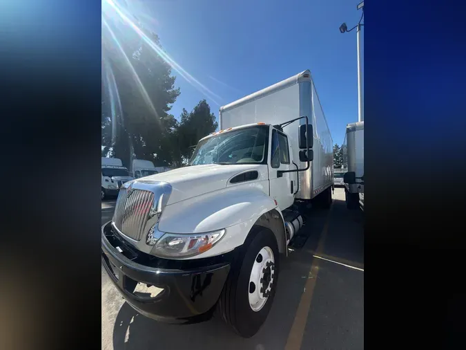 2019 NAVISTAR INTERNATIONAL 4300