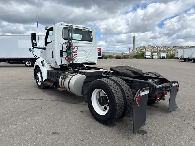 2019 NAVISTAR INTERNATIONAL RH613 DAYCAB S/A8cc3aff216eb494f76af8aba8f6fe9cf