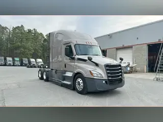 2022 Freightliner Cascadia 126