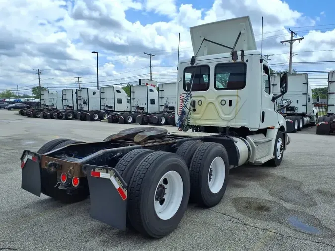 2019 FREIGHTLINER/MERCEDES NEW CASCADIA PX126648cd167012e980eec1f937a2414f0054d