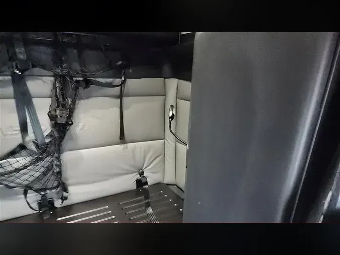 2022 FREIGHTLINER CA126