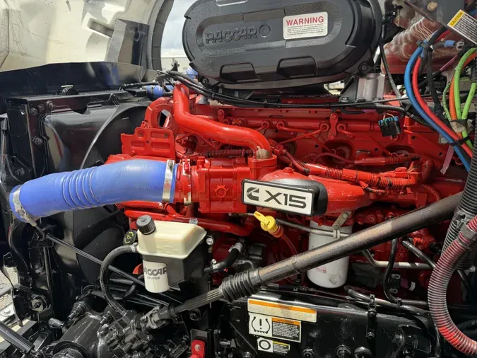 2022 Peterbilt 579