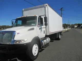 2016 INTERNATIONAL 4300