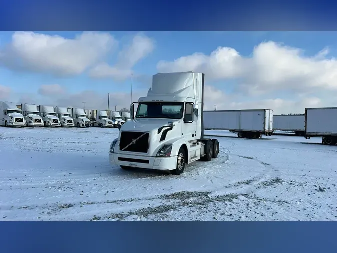 2018 Volvo VNL300