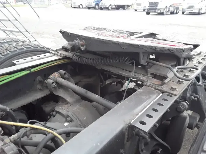 2020 NAVISTAR INTERNATIONAL LT625 DAYCAB T/A8ce7361565781370c39232ec37b7c647