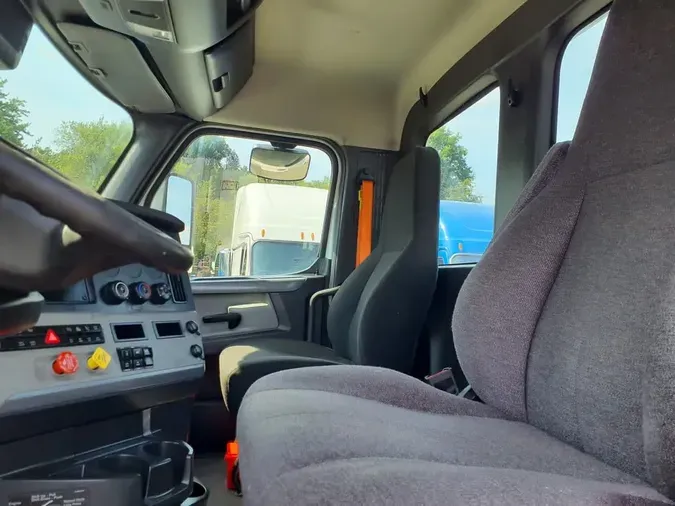 2021 FREIGHTLINER NEW CASCADIA PX12664